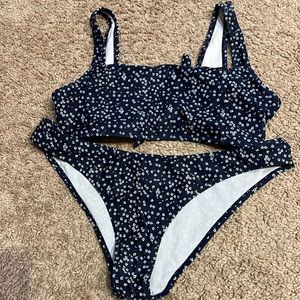 New! Bikini set